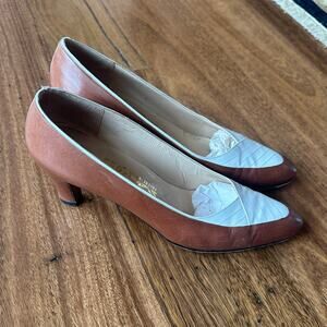 Salvatore Ferragamo Women Shoes 9 Vintage Italian Tobacco Brown & White Heel